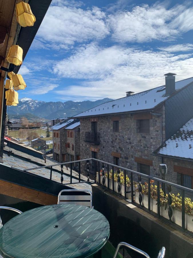Atico Con Encanto En Bellver De Cerdanya Lejlighed Eksteriør billede