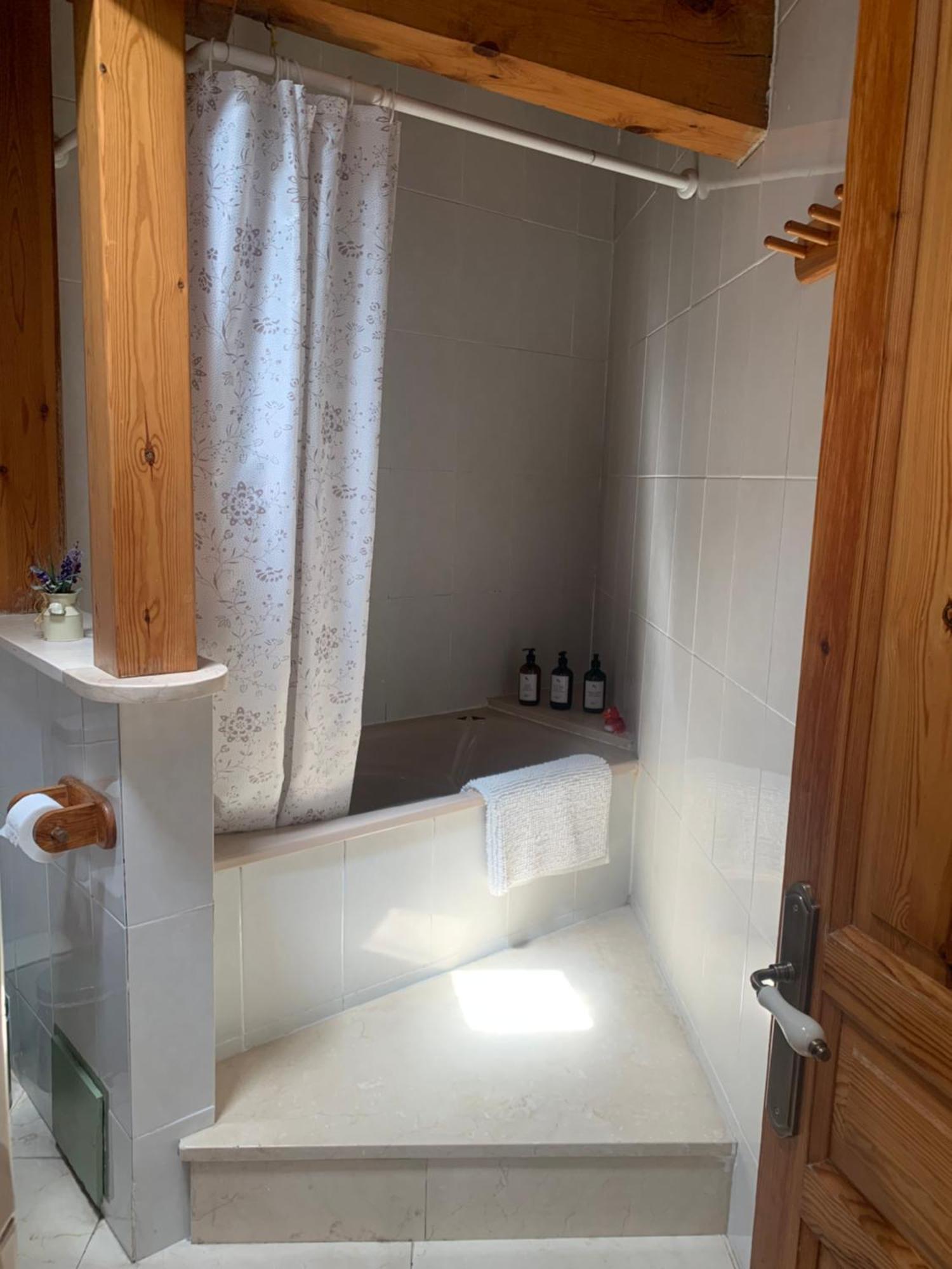 Atico Con Encanto En Bellver De Cerdanya Lejlighed Eksteriør billede