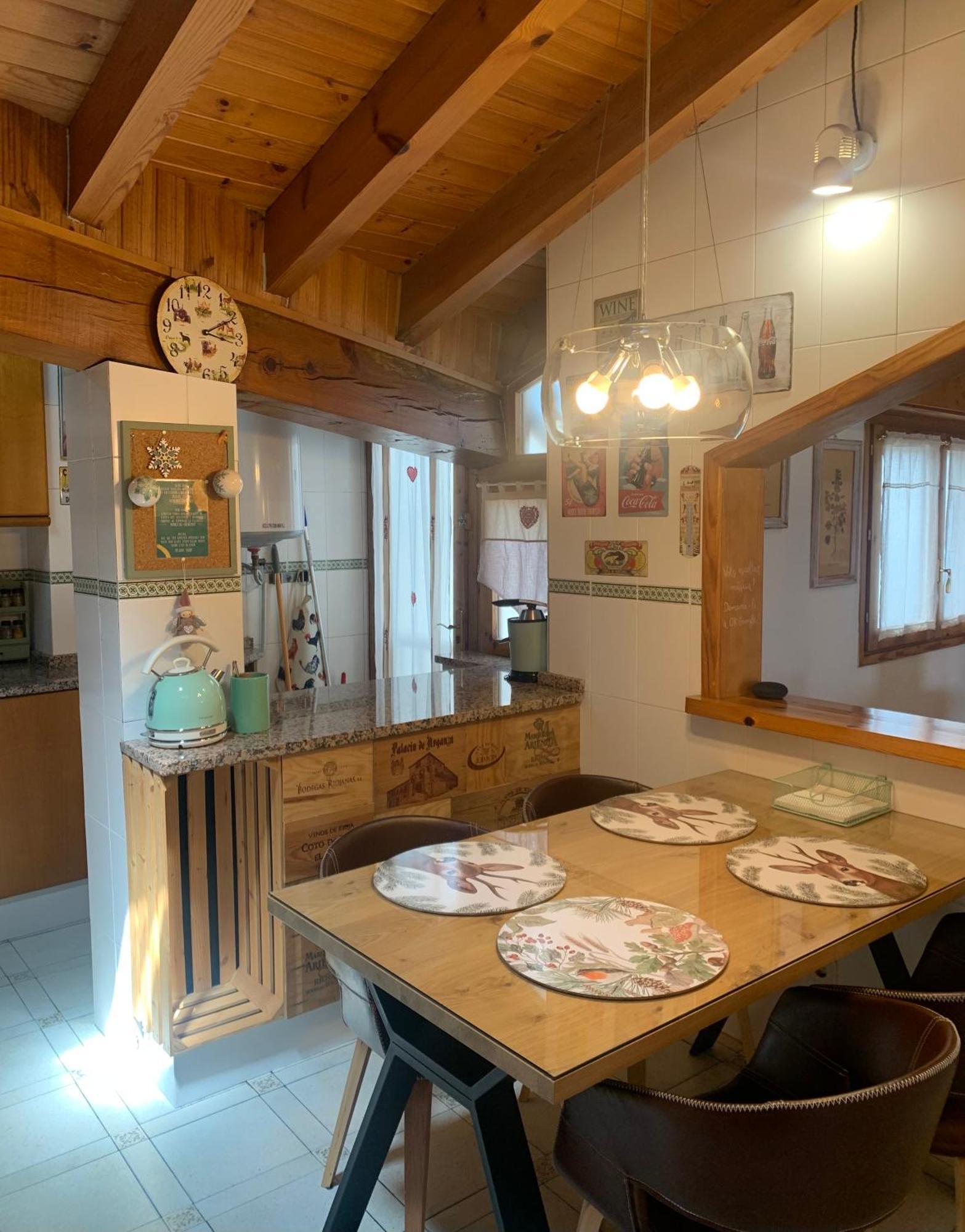 Atico Con Encanto En Bellver De Cerdanya Lejlighed Eksteriør billede
