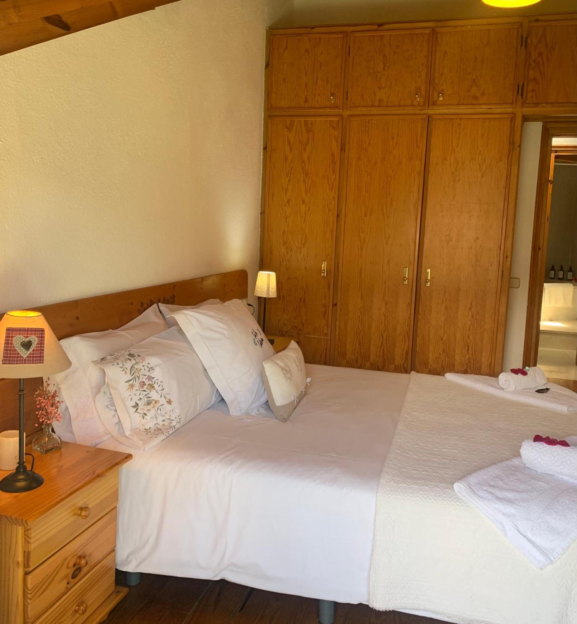 Atico Con Encanto En Bellver De Cerdanya Lejlighed Eksteriør billede