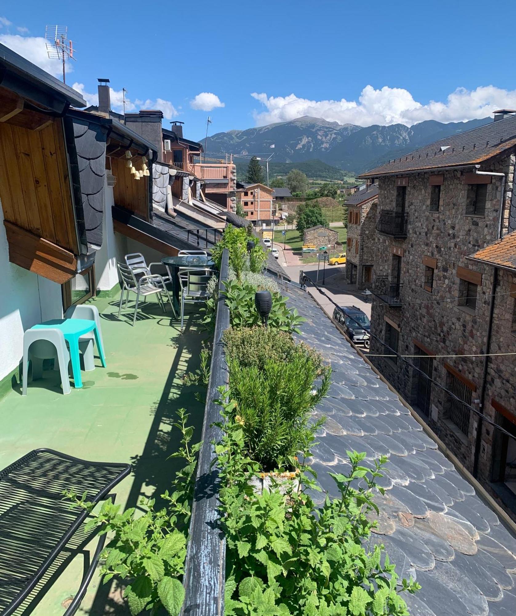 Atico Con Encanto En Bellver De Cerdanya Lejlighed Eksteriør billede